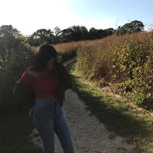 Meet your Posher, Janelle